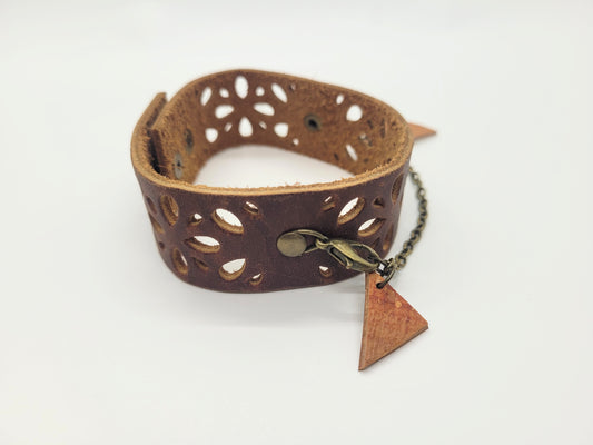 Leather bracelet with birch bark pendants
